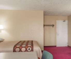 Super 8 by Wyndham Nephi