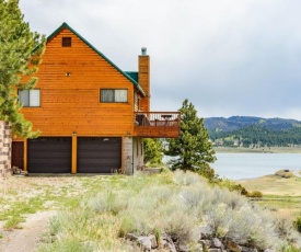 Scenic Panguitch Lake Cabin