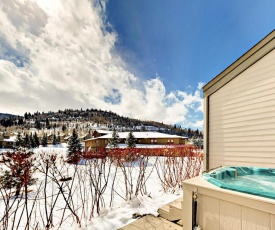 1432 Deer Valley Drive North Townhome Townhouse