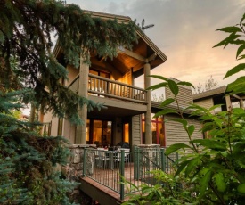 Conifer - Secluded Cabin w Hot Tub & Oak Hardwood Floors