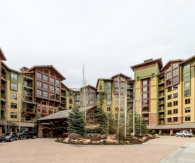 Grand Summit Hotel Penthouse #702