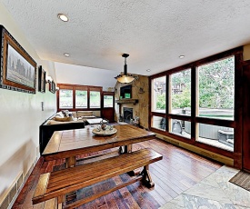 New Listing! Alpine Gem With Hot Tub, Near Lift Condo