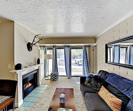New Listing! Cozy Getaway With Hot Tub, Near Slopes Condo
