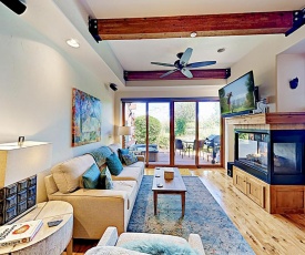 New Listing! Newpark Townhome With Hot Tub Townhouse