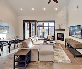 Stylish New-Build with 2 Suites, Pool & Hot Tub condo