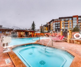 Sundial Lodge