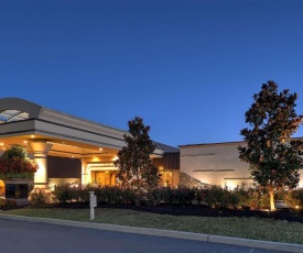 Eden Resort and Suites, BW Premier Collection