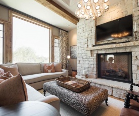 Silver Strike Lodge #402 - 4 Bed