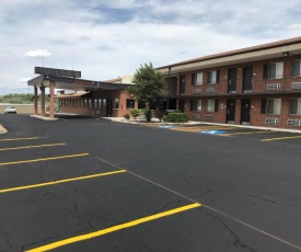 Econo Lodge Salina Scenic Route 89 & I-70
