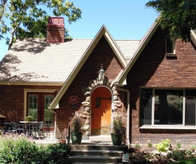 DeSoto Tudor on Capitol Hill