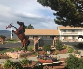 Broken Spur Inn & Steakhouse
