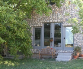 River Stone Inn