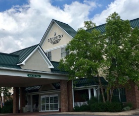 Country Inn & Suites by Radisson, Lewisburg, PA