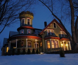 Maplecroft Bed & Breakfast