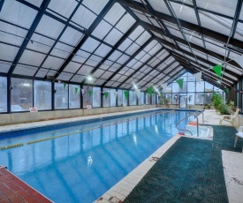 Colonial Motel and Spa