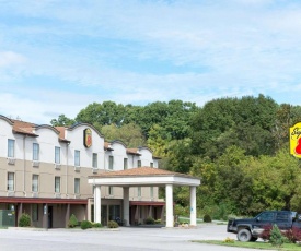 Super 8 by Wyndham Beaver Falls