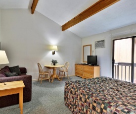Cedarbrook Two Room Studio 207