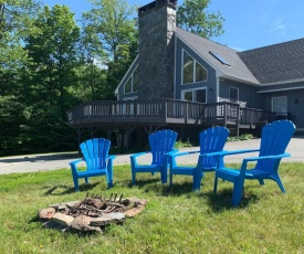 4 Bed 3 Bath Vacation home in Ludlow