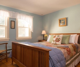 Golden Stage Inn