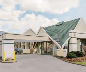 Days Inn by Wyndham Rutland/Killington Area