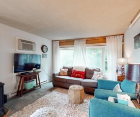 Mountainside Resort E401