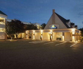 Days Inn by Wyndham Alexandria
