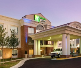Holiday Inn Express & Suites Alexandria - Fort Belvoir, an IHG Hotel