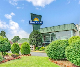 Days Inn by Wyndham Arlington/Washington DC