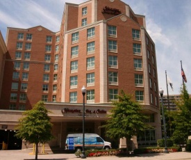 Hampton Inn & Suites Reagan National Airport - Crystal City