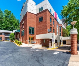 Red Lion Hotel Rosslyn Iwo Jima