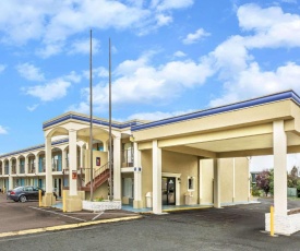 Days Inn by Wyndham Ashland