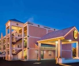 Super 8 by Wyndham Ashland/Richmond
