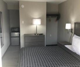 Newley Renovated Rooms - Trolley Stop Motel, Media Pa